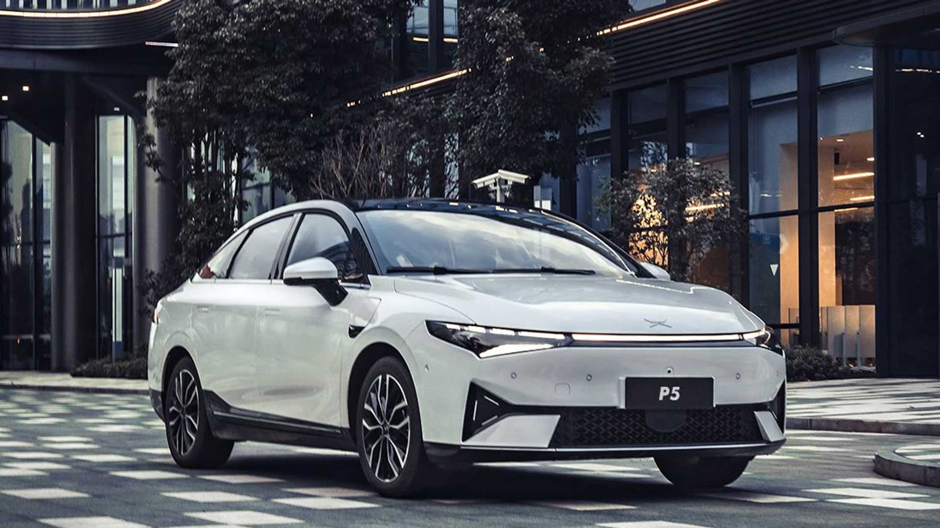 X-Peng P5. Екстер'єр